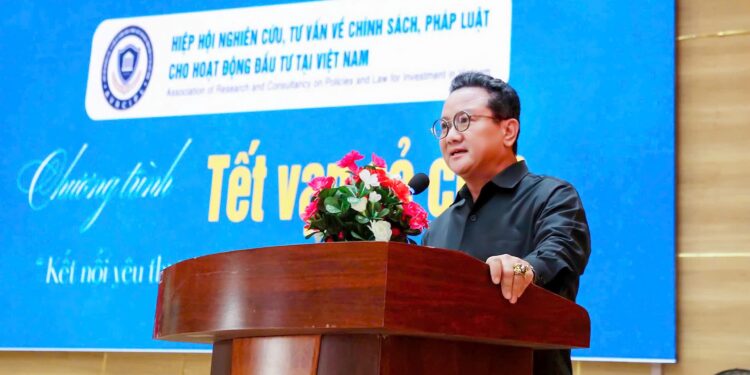 Luật gia Hồ Minh Sơn thông tin về Nghị định số 59/2026/NĐ-CP và Luật Đầu tư: Xử phạt trục xuất người nước ngoài – Một số ngành, nghề cấm đầu tư kinh doanh