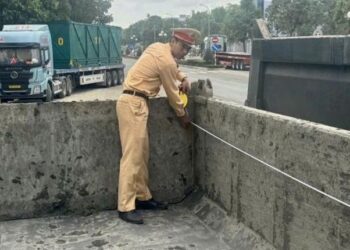 Tổng kiểm tra các loại phương tiện tự đổ trên 15 tấn đểngăn ngừa TNGT