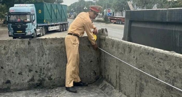 Tổng kiểm tra các loại phương tiện tự đổ trên 15 tấn đểngăn ngừa TNGT