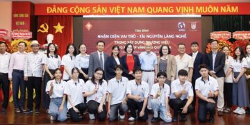 Hiệp hội Làng nghề Việt Nam tổ chức tọa đàm “Nhận diện vai trò – Tài nguyên làng nghề trong xây dựng thương hiệu công nghiệp văn hóa quốc gia” tại TP.HCM