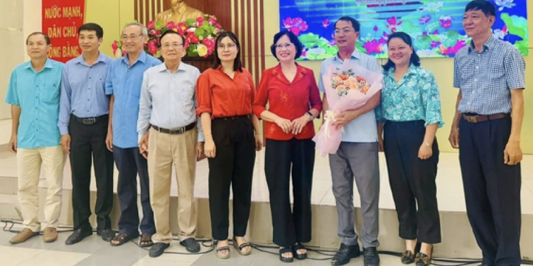 Hội Luật gia Tp.Hồ Chí Minh phối hợp UBND phường Cát Lái tổ chức thành lập Chi hội Luật gia phường Cát Lái