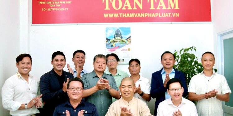 Trung tâm tư vấn pháp luật Toàn Tâm (TTLCC): Đưa pháp luật đến gần dân – Gắn tuyên truyền pháp luật với những tình huống thực tế