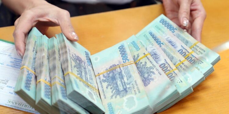 Tết Nguyên đán 2027: Mỗi hộ gia đình được nhận 2.000.000 đồng tiền mặt và phần quà 300.000 đồng theo Nghị định 335, cụ thể ra sao?