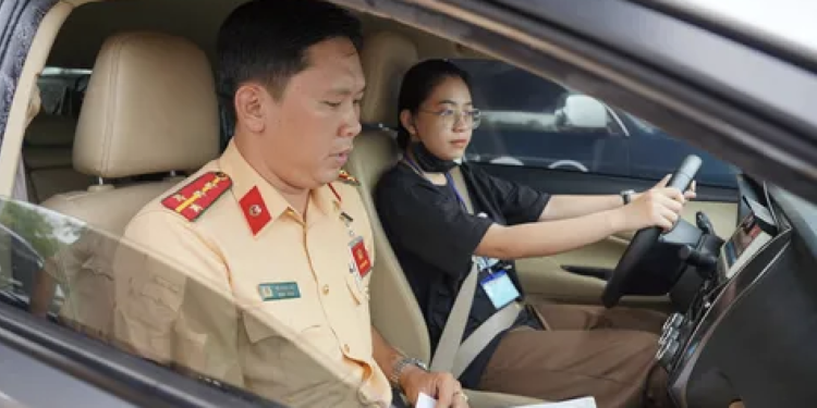 Thi sát hạch lái xe theo quy định mới có gì đáng chú ý?