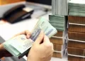 Bí thư chi bộ, Trưởng thôn, Tổ trưởng tổ dân phố được nhận 5.566.000 đồng/tháng mỗi người tiền phụ cấp theo Nghị quyết 33 khi làm việc tại thôn, tổ dân phố thế nào?